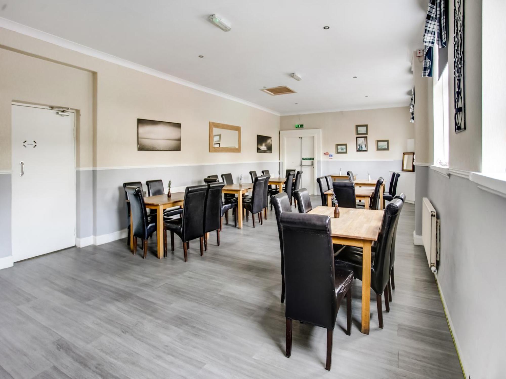 OYO Gin House Hotel Greenock Buitenkant foto
