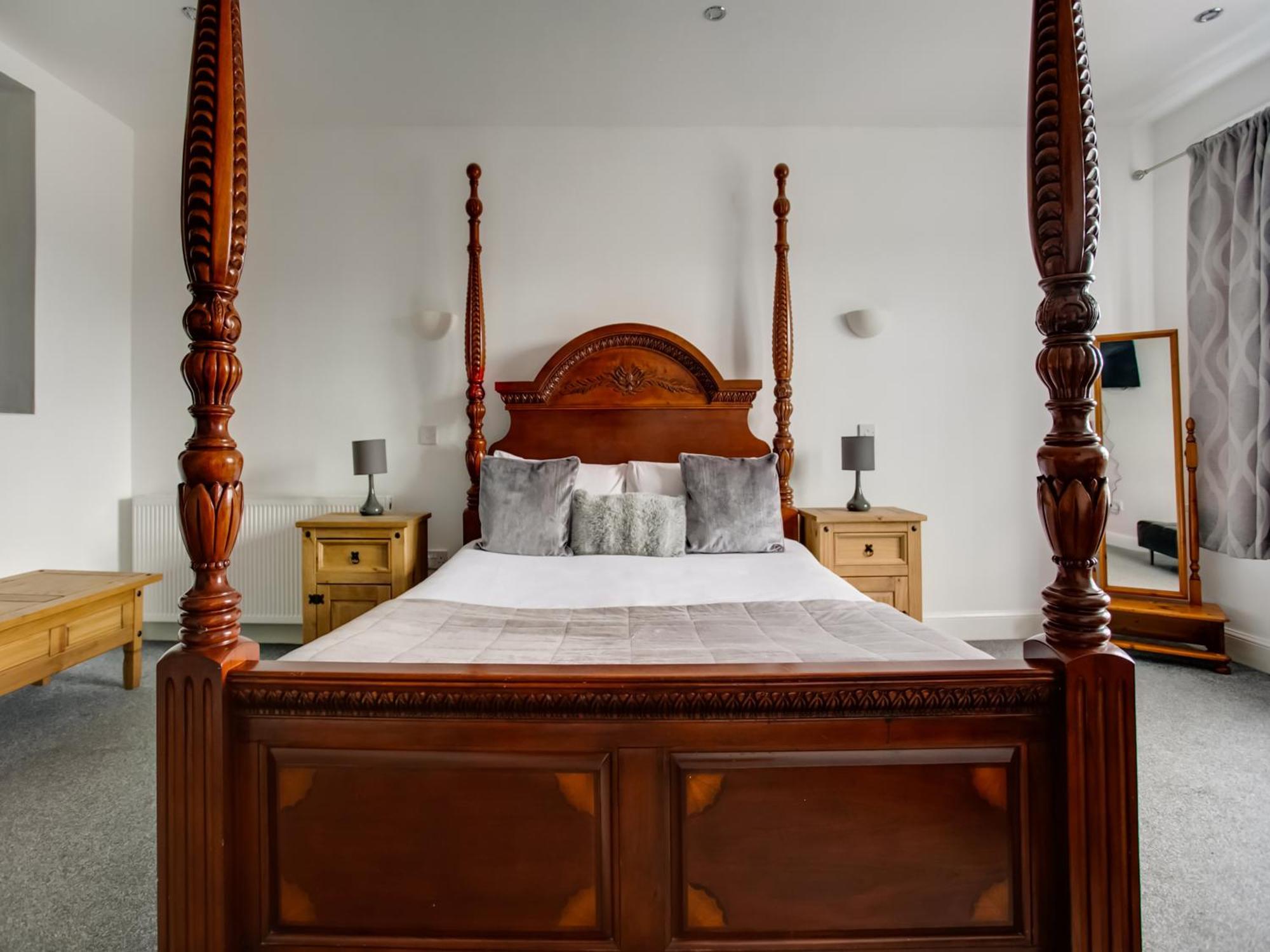 OYO Gin House Hotel Greenock Buitenkant foto