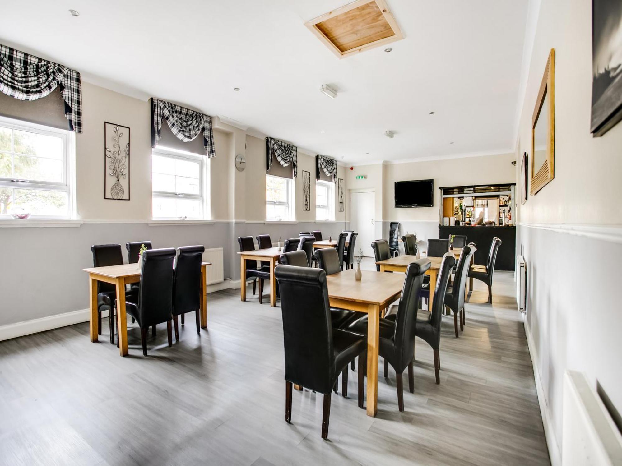 OYO Gin House Hotel Greenock Buitenkant foto