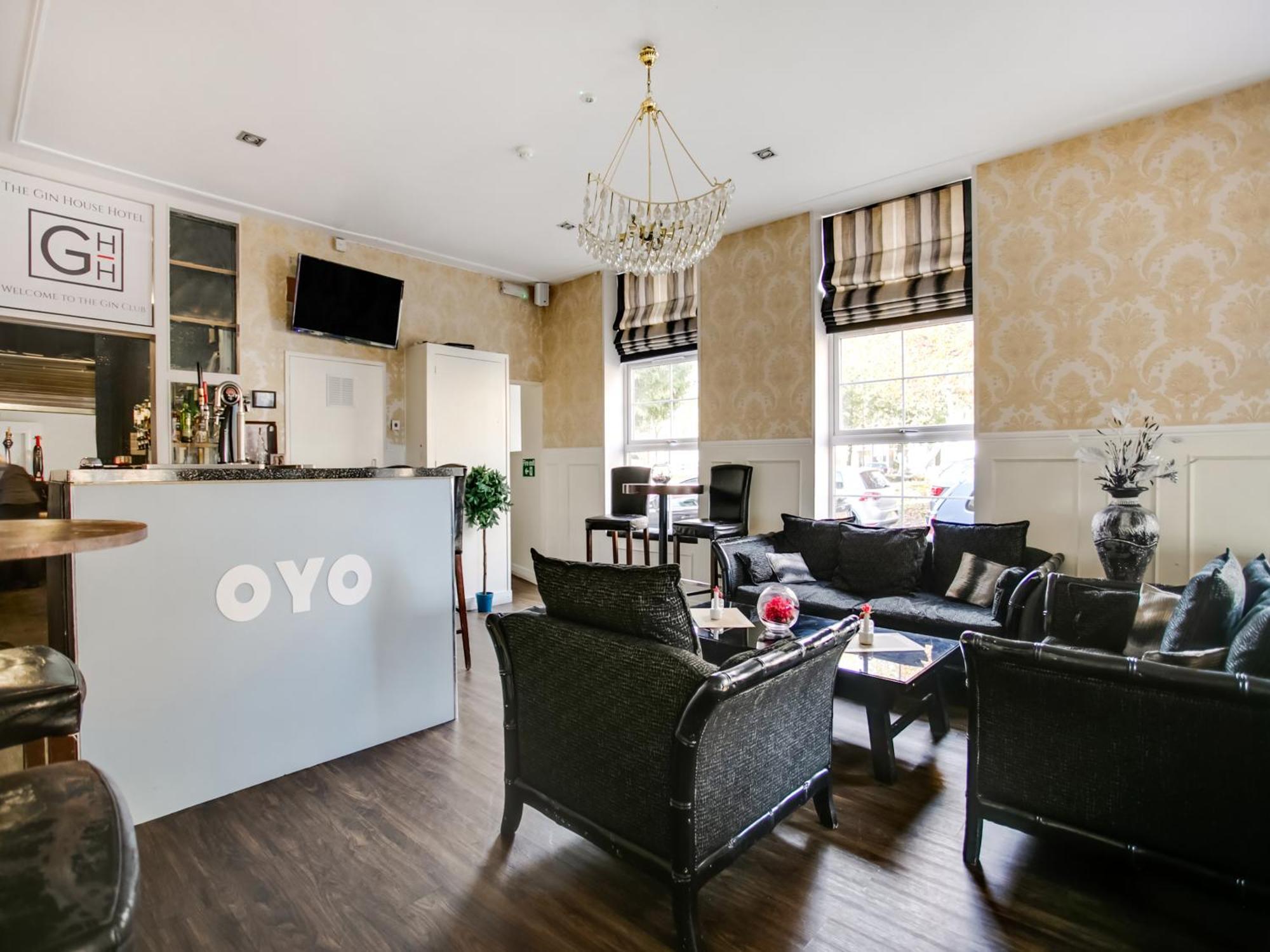 OYO Gin House Hotel Greenock Buitenkant foto